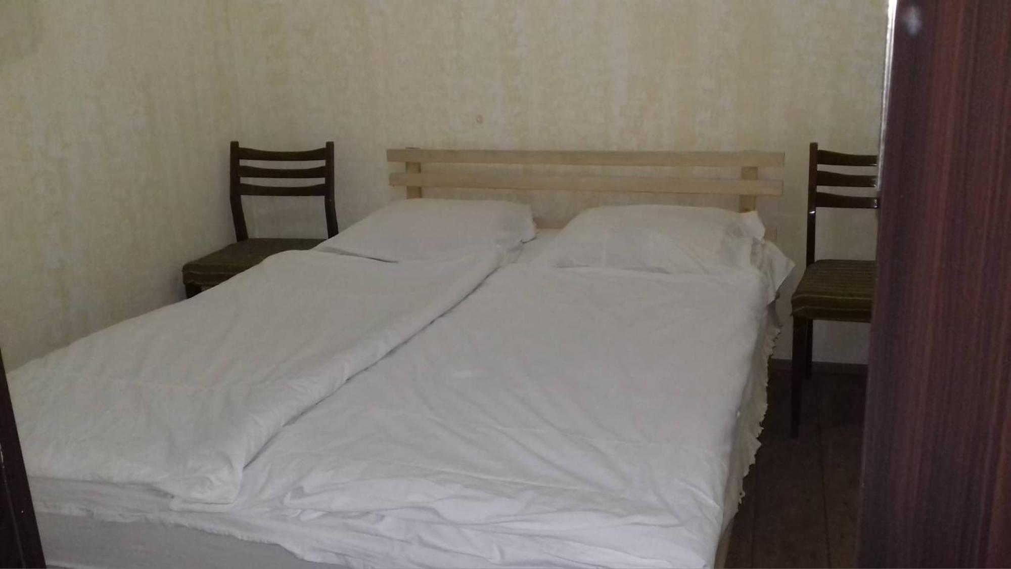 Farmer'S Guest House Telavi Room photo